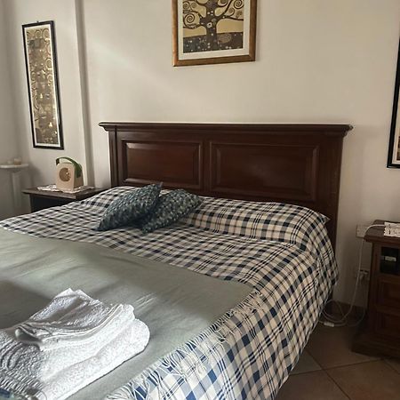 Il Giardino Di Emilia - Intero Appartamento In Villa Con Giardino Privato E Piscina Estiva Pontirolo Nuovo Екстериор снимка